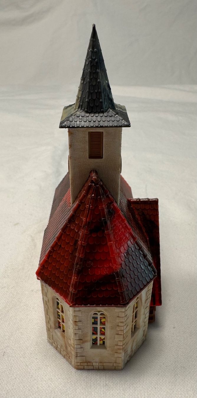 Modellini di ferrovie: Modelleisenbahn kleine Kirche mit rotem Dach – Usato da Wettingen venduto da 1coni1 2