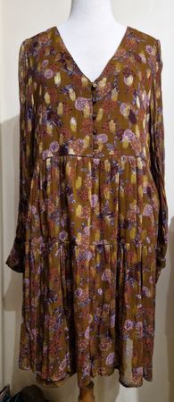 Schönes braunes YAS Kleid, Grösse L,  mit Blumenmuster