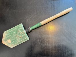 PELLE PLIABLE - KLAPPBAR SCHAUFEL - FOLDING SHOVEL