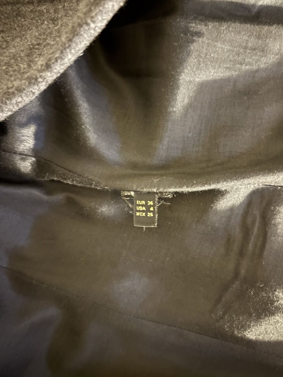 Massimo Dutti Giacche: Massimo Dutti Double Breasted Blazer Grey – Nuovo (secondo la descrizione) da Zürich venduto da Summy97 2