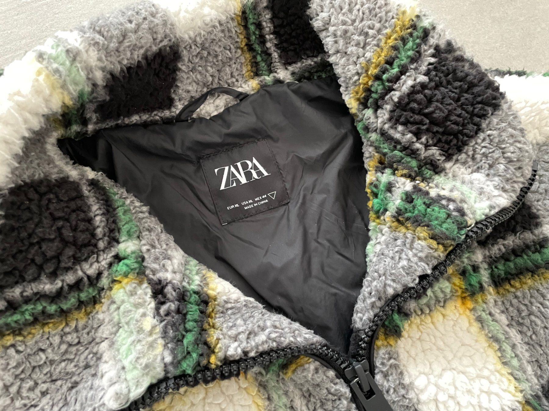 Zara Giacche: Zara - Fleece Jacket – Usato da Chiasso venduto da Er_Mon 3