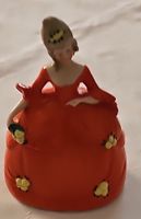 Antike Deckel Damenfigur aus Porzellan, vintage, rot