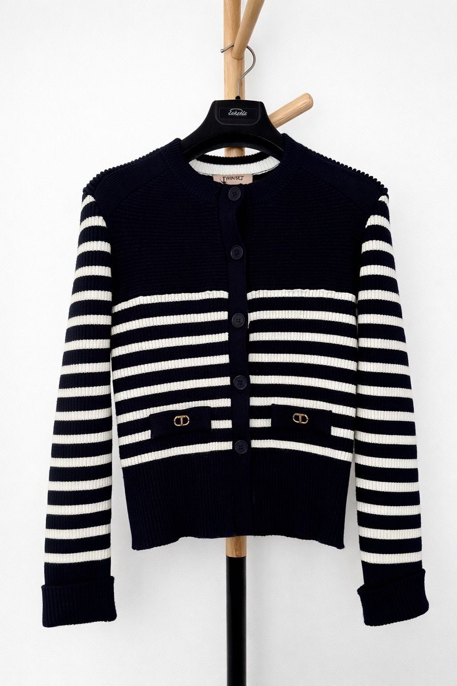 Twinset Top: jaquette Twinset comme neuve – Usato da Boudry venduto da Fionette