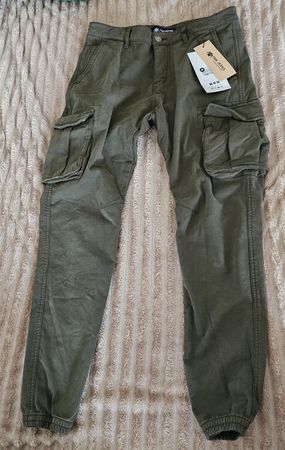 Grüne Cargo Hose TMK Jeans Grösse 32 neu mit Etikett