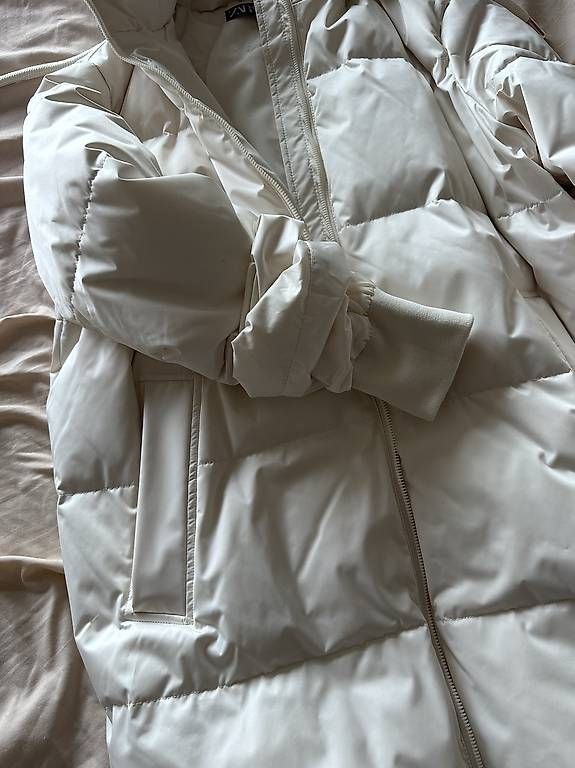 Zara Giacche: Doudoune Zara Blanche – Usato da Meyrin venduto da osoriohelder 2