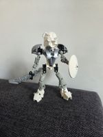 Lego Technic Bionicle Kopaka Nuva completo, in ottimo stato.