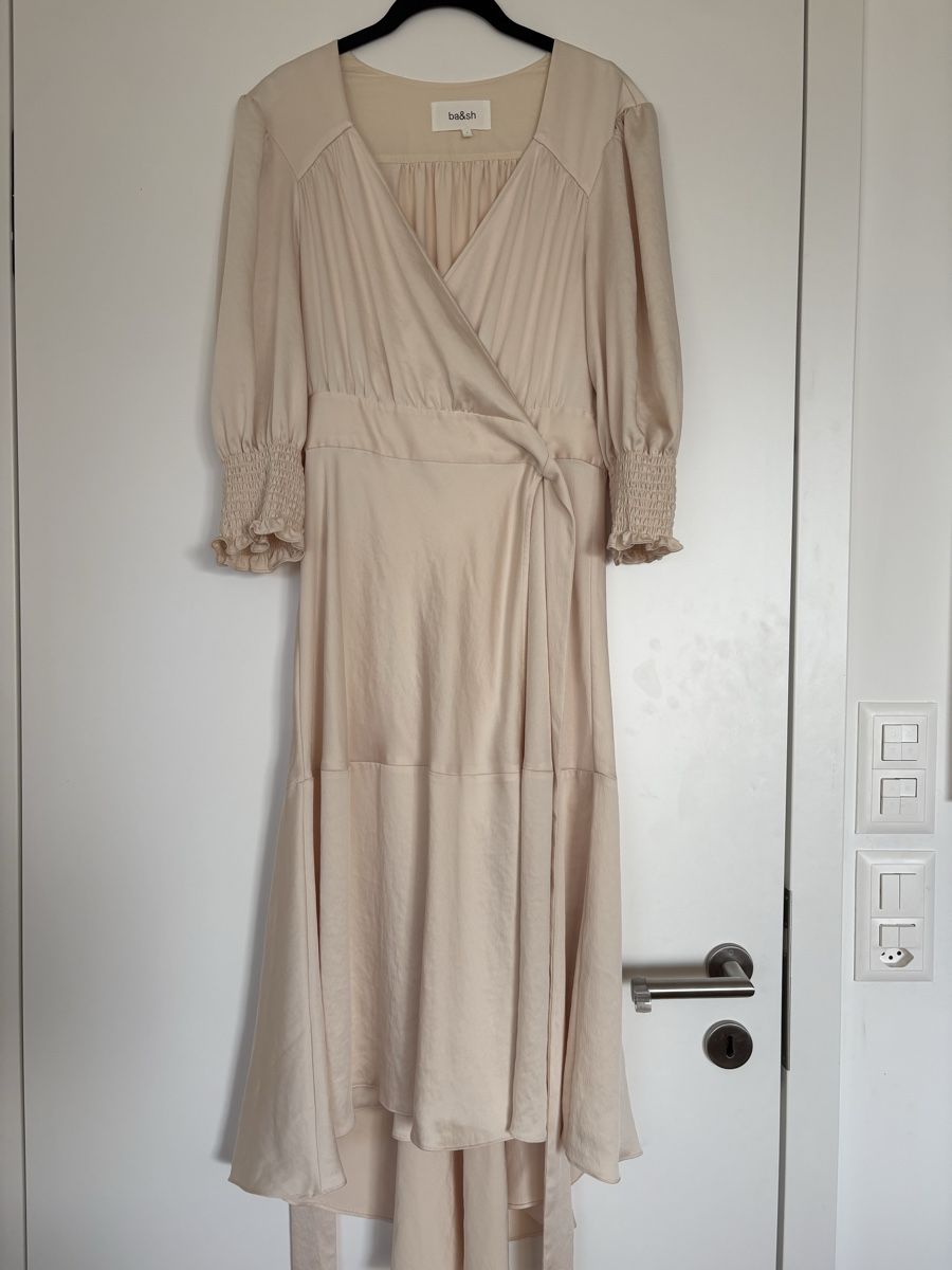 Ba&Sh Vestiti: Robe Bash cache coeur nacre taille 3 neuve – Nuovo (secondo la descrizione) da Prilly venduto da mai_ktw8 2