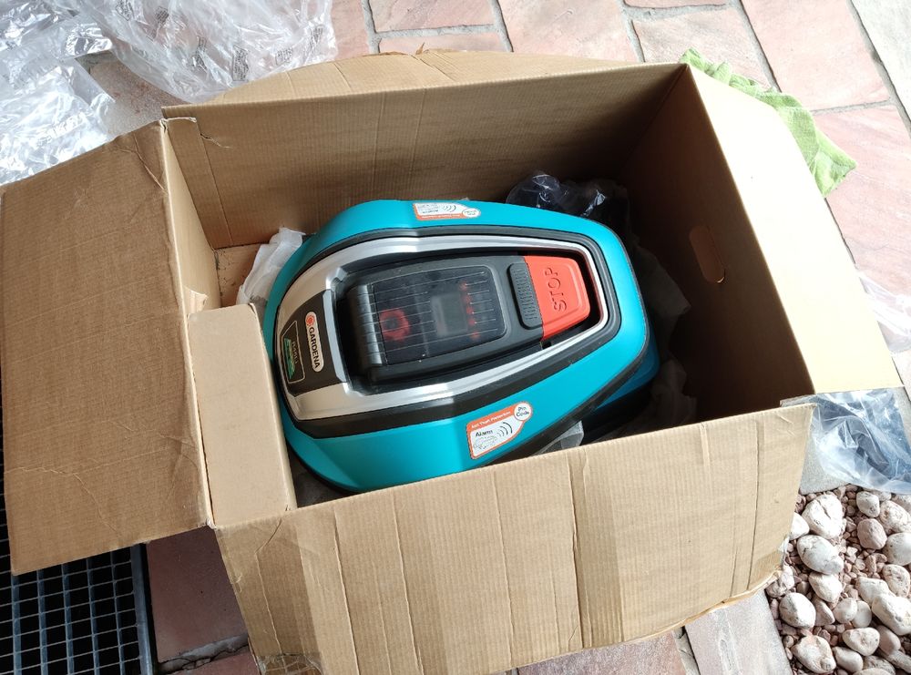 Rasenroboter Gardena R45Li + Garage + Zubehör Kaufen auf Ricardo