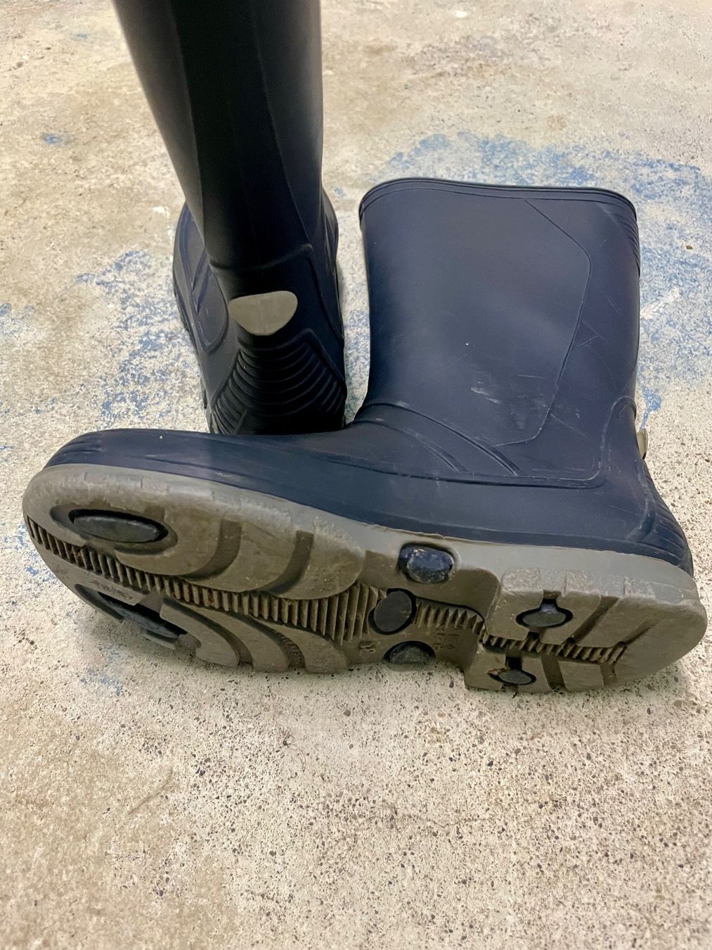 Scarpe per ragazzi: Atrium Gummistiefel, dunkelblau, Grösse 31 – Usato da Weingarten-Kalth venduto da ana_tim 2