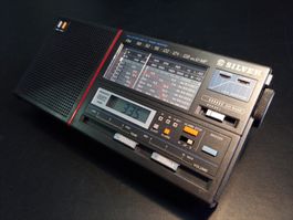 Weltempfänger SILVER XF1900 Radio