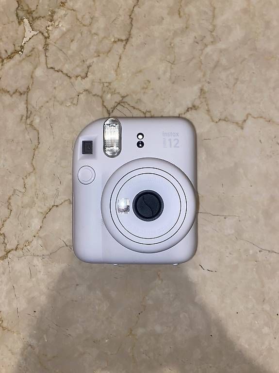 Fotocamera: Appareil photo Instax Mini 12 – Usato da Neuchâtel venduto da nie_htg6