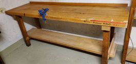 Holzwerkbank massiv