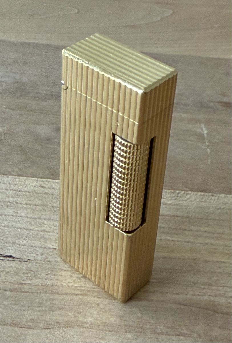 Dunhill Accendini: professionell restauriertes Vintage Dunhill Feuerzeug – Usato da Embrach venduto da watchesandlighters 3