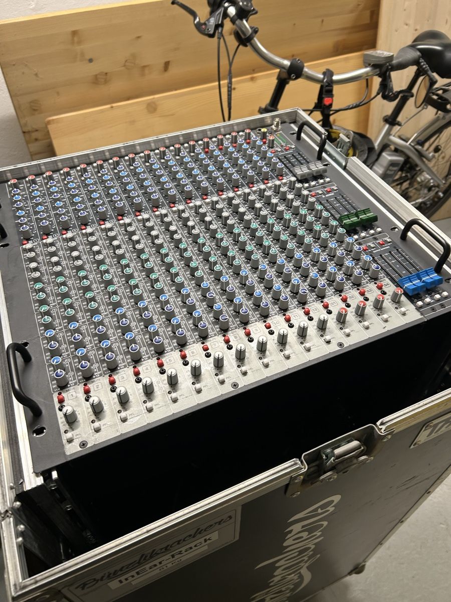 Console di mixaggio: Crest X20RM InEar Mischpult – Usato da Bettlach venduto da Utbf 2