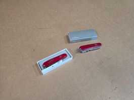 2x gebrauchte Victorinox Sackmesser ab 1.-