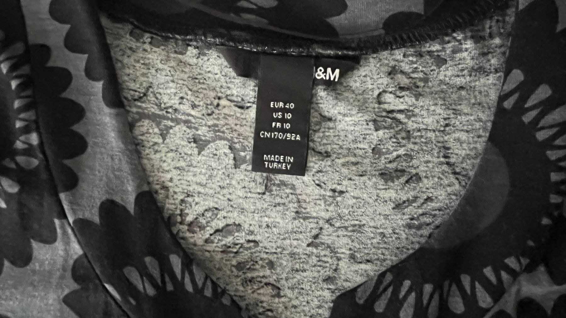 H&M Kleider: Vestito a portafoglio L – Gebraucht aus Breganzona von mas_tv72 4