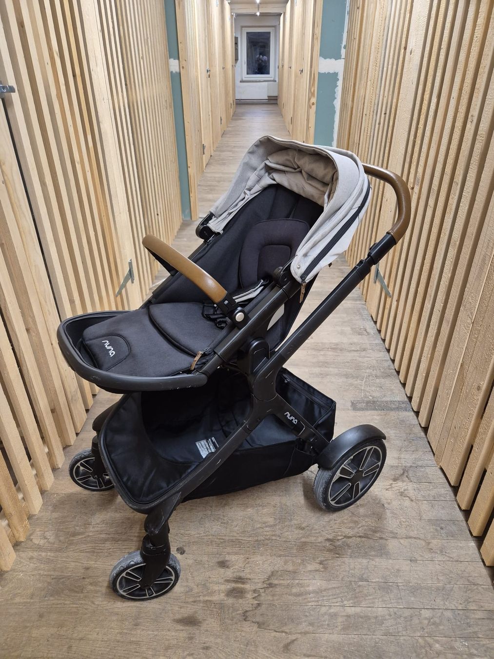 Nuna Carrozzine: nuna demi Kinderwagen – Usato da Rüti ZH venduto da CananK.