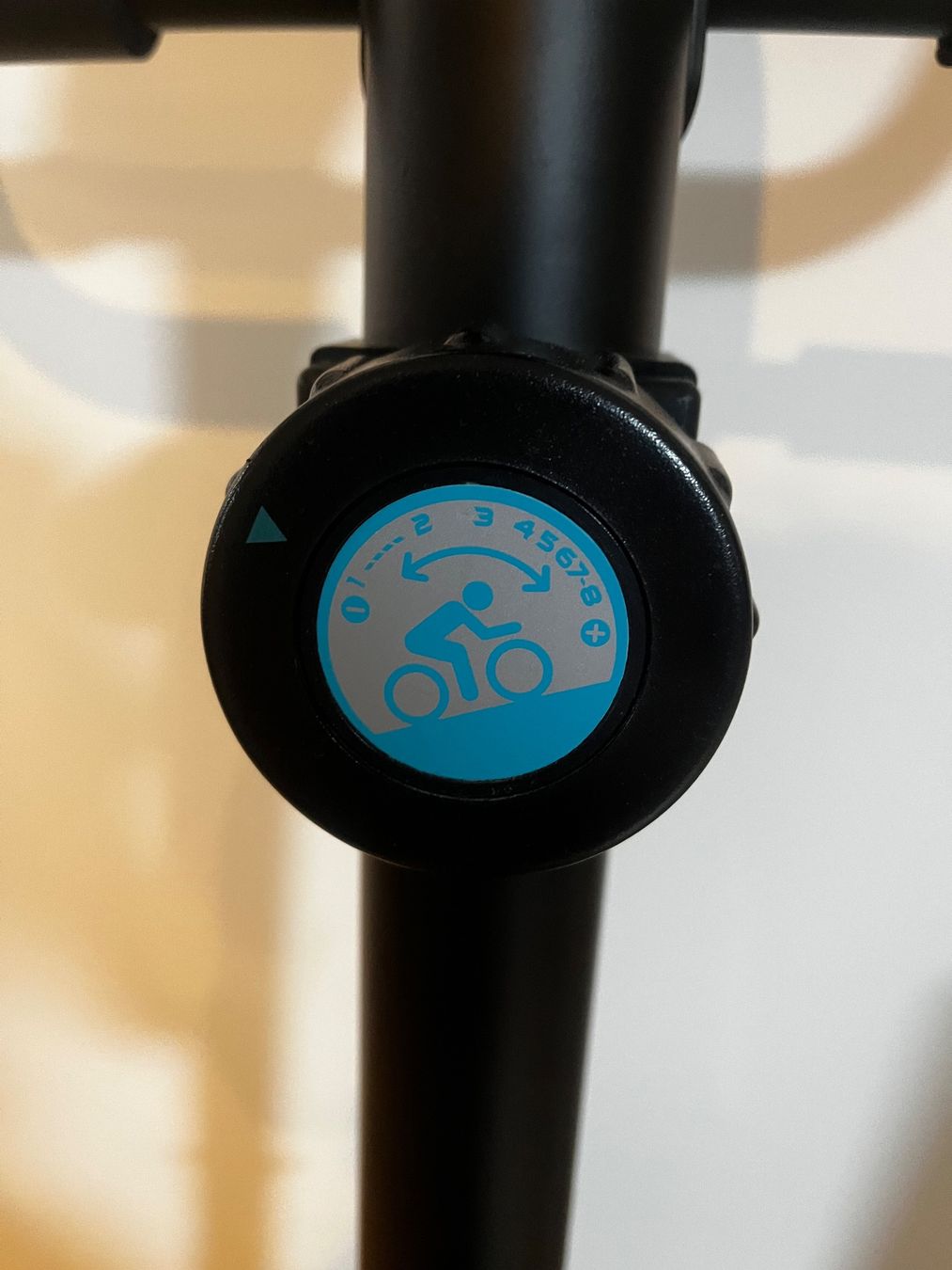 Decathlon Hometrainer: DOMYOS Essential Exercise Bike – Gebraucht aus Dübendorf von ser_bs9f 4