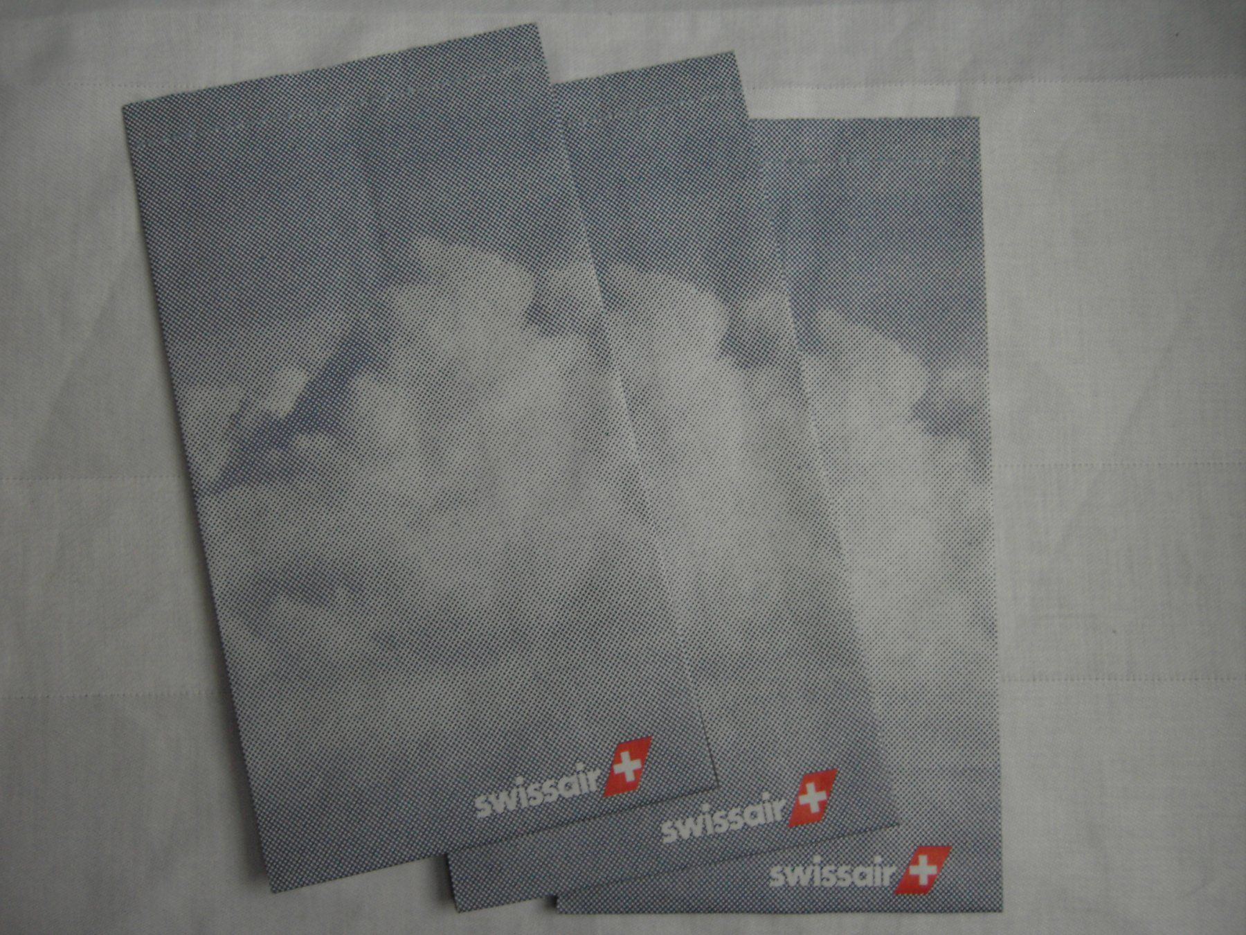 Palloni: Swissair Spuckbeutel – Nuovo e nell'imballaggio originale da Neuhausen a/Rhf venduto da phantong