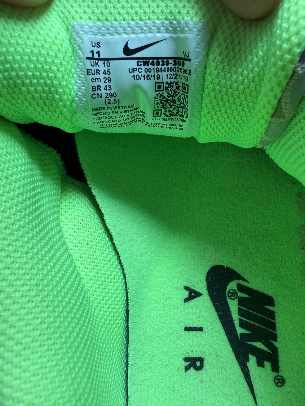 Nike Chaussures hommes: Nike Air Max 90, Green Camo Gr. 45 – D'occasion à Bern par ElevenFive 3