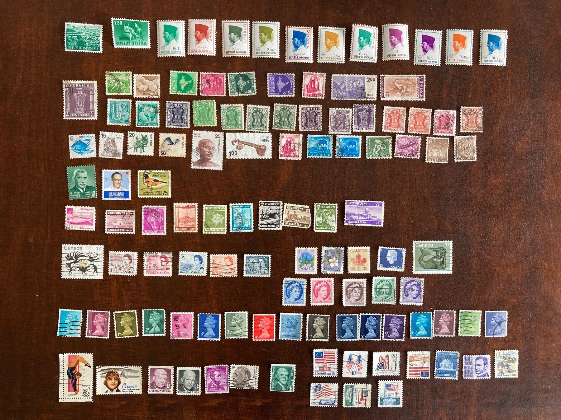 Tutti i francobolli: diverse alte ausländische Marken – Usato da Bachenbülach venduto da poschte22 4