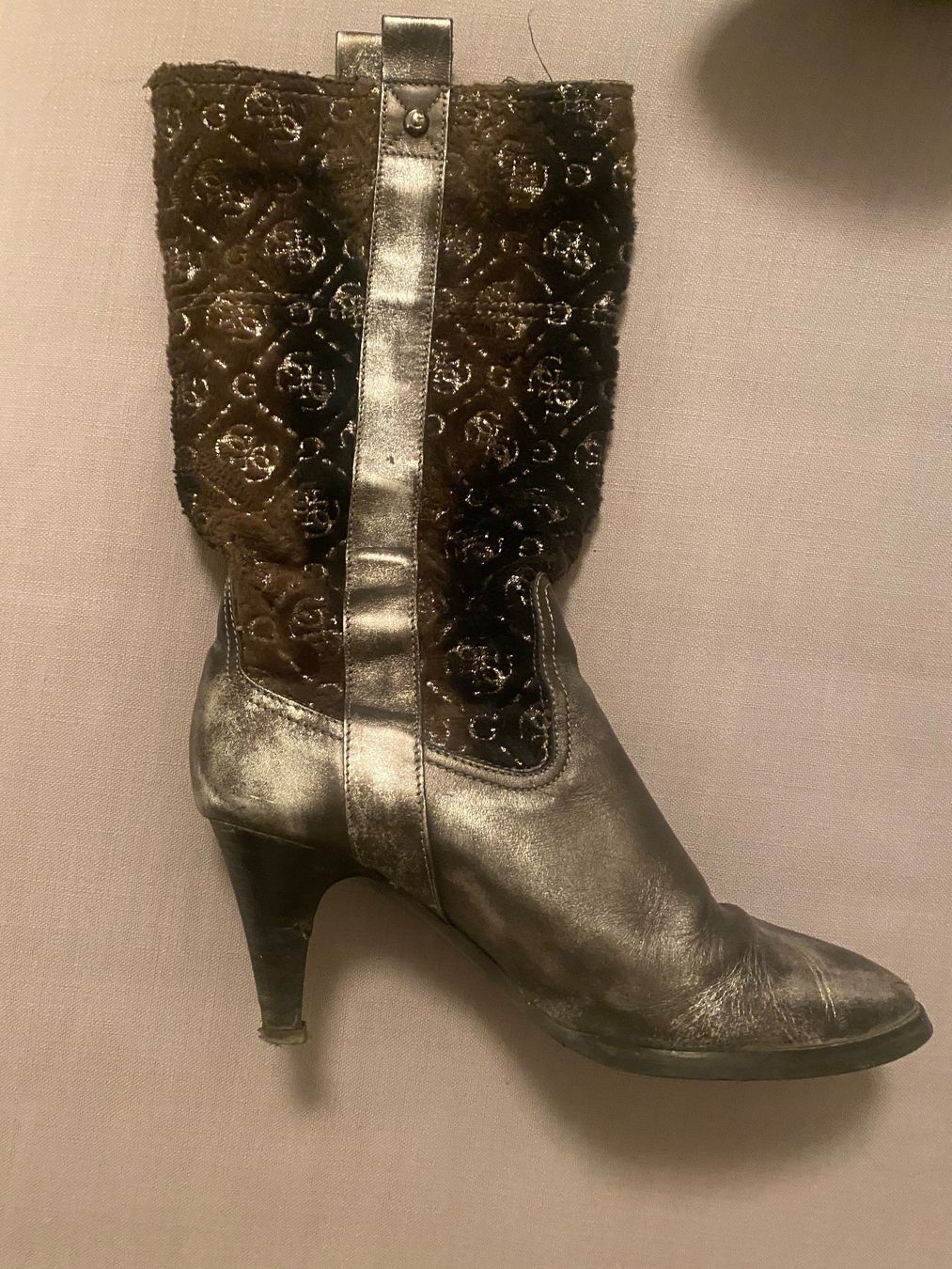Guess Scarpe da donna: Bottes Guess / Boots Guess – Usato da Pfäffikon SZ venduto da Laladi8001