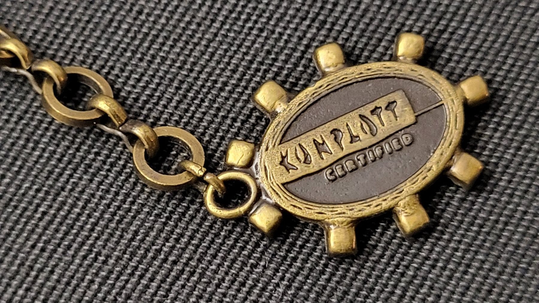 Konplott Colliers: Halskette/Collier KONPLOTT – D'occasion à Basel par spinne02 6