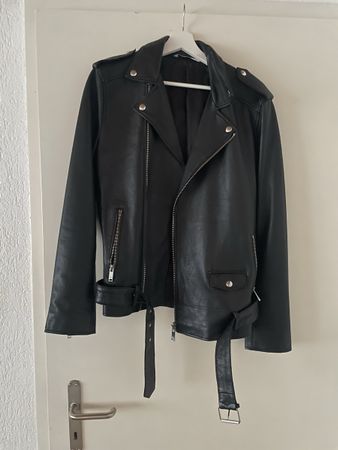 Zara, schwarze Kunstlederjacke im Biker-Look, Grösse M