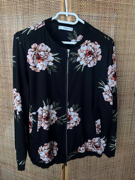 Giacche: floraler Blouson – Usato da Dübendorf venduto da jjs_t925