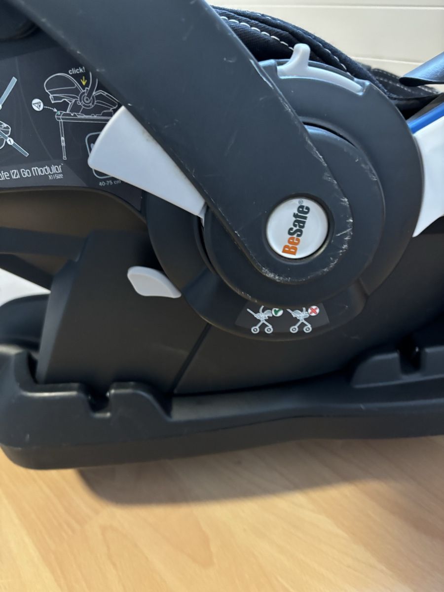 Seggiolini per auto: Baby Kindersitz – Usato da Kappel SO venduto da Bluecell 2