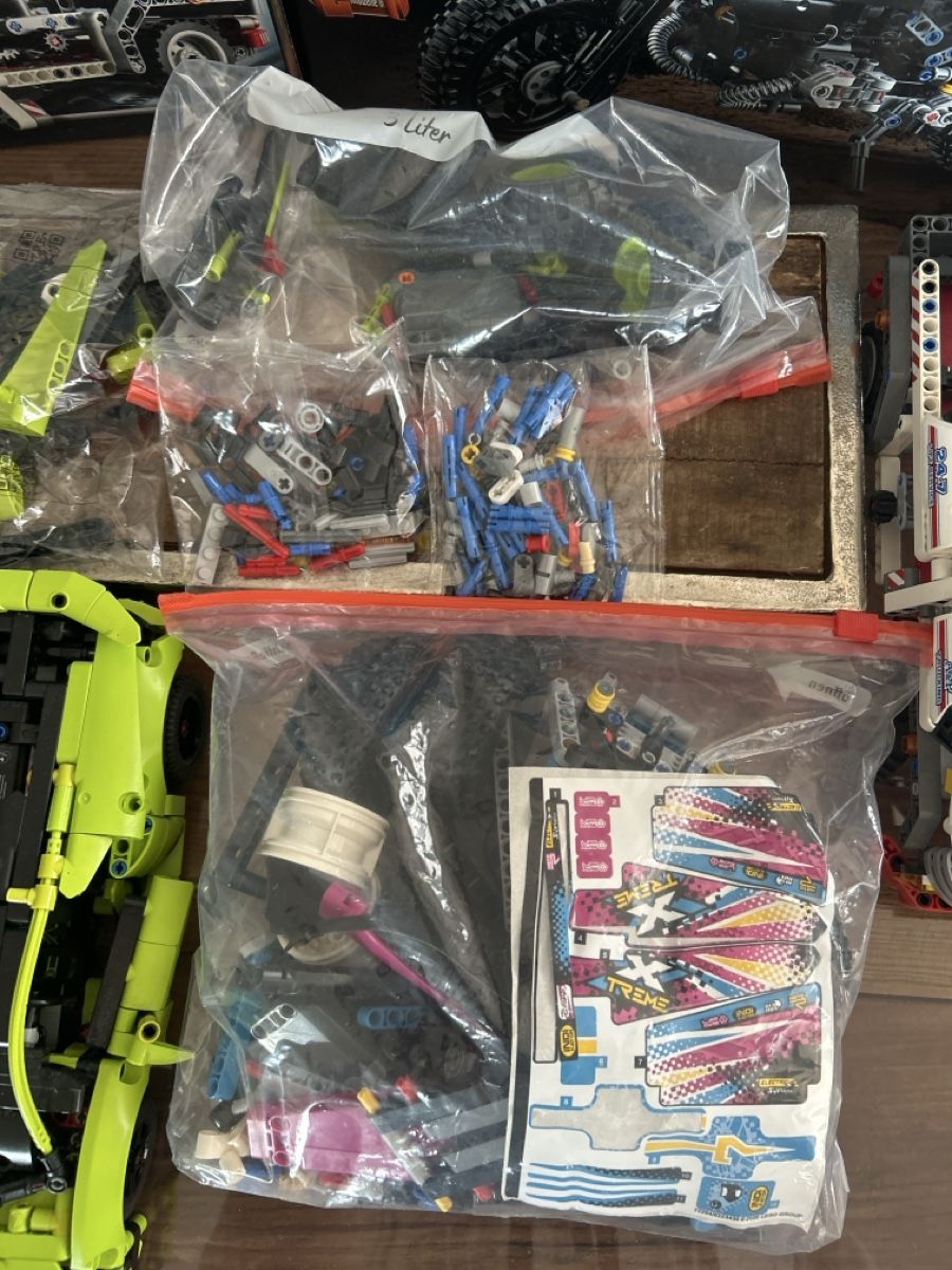 Lego Kit di costruzioni: LEGO Technic Konvolut – Usato da Neftenbach venduto da zur_z6vt 2