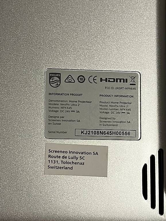 Vidéoprojecteurs: Philips Neopix Ultra 2+  – D'occasion à Zürich par Michele21. 2