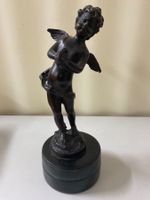 Hübscher Engel, Auguste Moreau, Bronze, Höhe ca. 27 cm