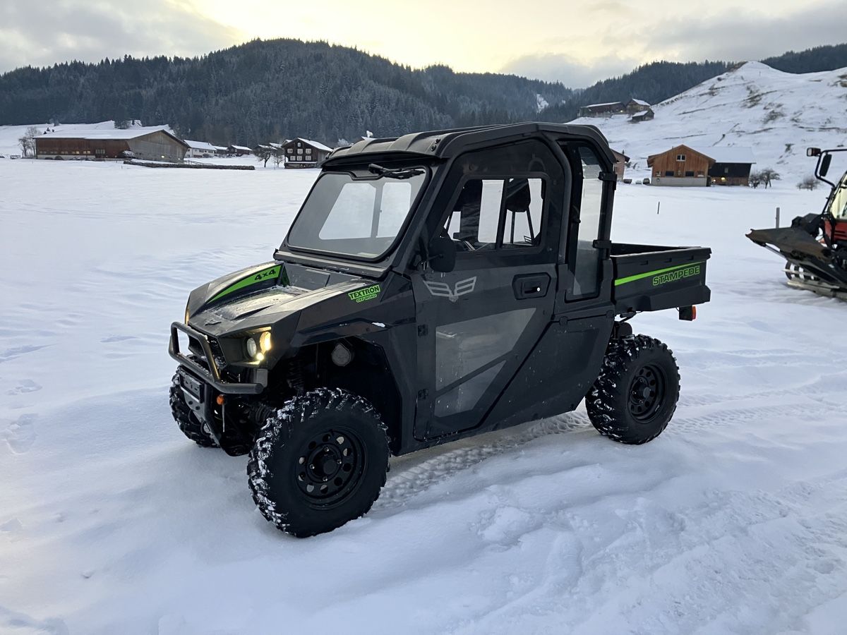 Veicoli commerciali: Schöner Occasion UTV mit 30 oder 70 km/h Zulassung – Usato da Unteriberg venduto da Drummer86 4