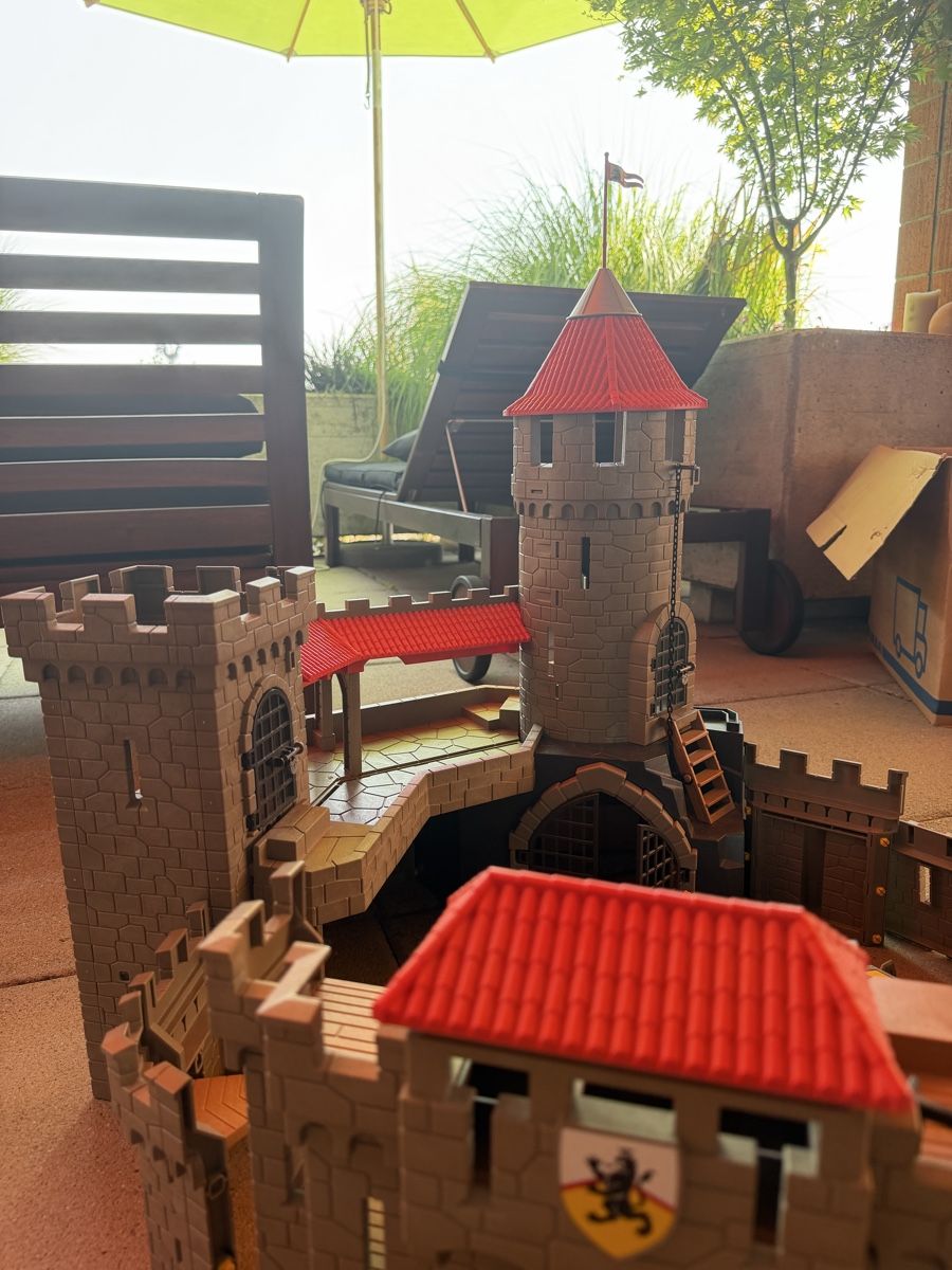 Playmobil Jouets: Playmobil Ritterburg Gebraucht – D'occasion à Zürich par ksc_qs68 4