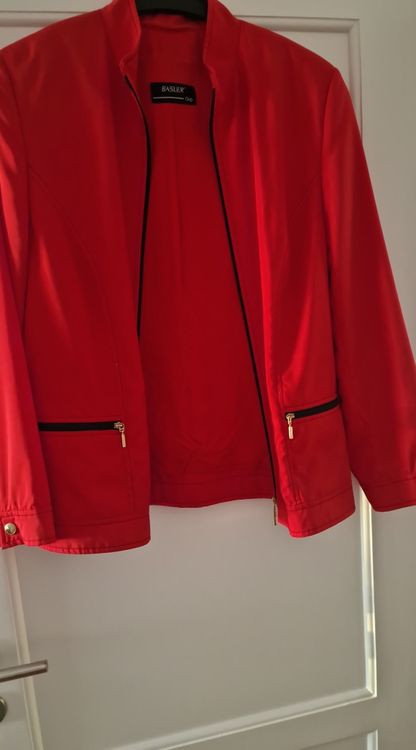 Giacche: Rotes Basilur Club Jacke Grösse 40 – Usato da Ottenbach venduto da Claurin