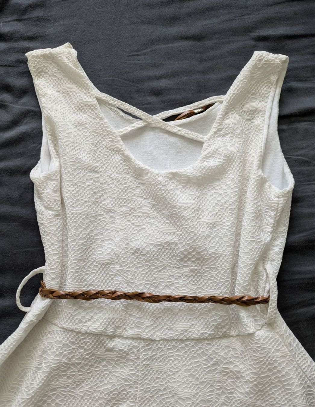 Vestiti: White lace sleeveless dress – Usato da Adliswil venduto da tak_g6k5 2