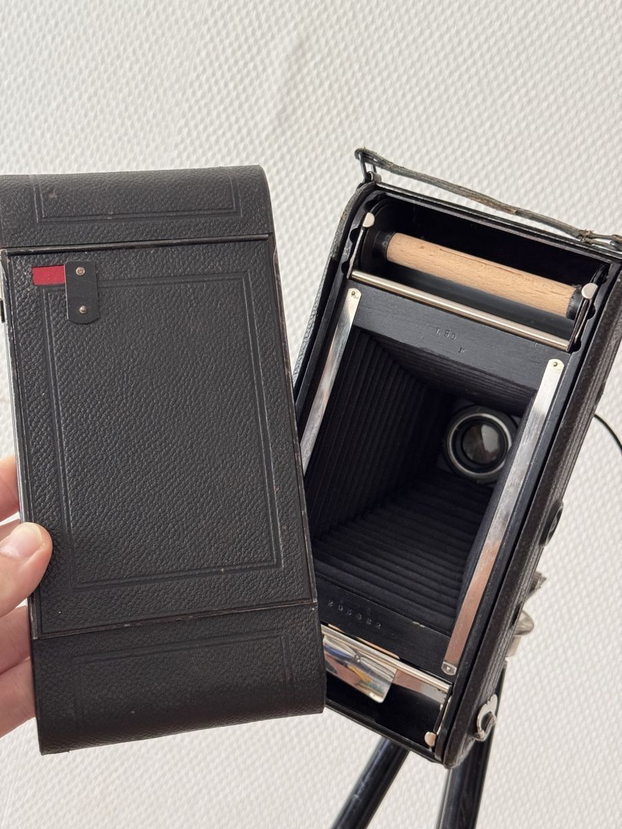 Zeiss Fotocamera: Antike Contessa-Nettel Faltkamera  – Usato da Burgdorf venduto da sta_9dkm 8