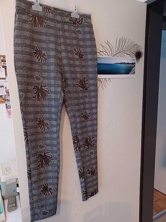 Hosen: Pantalon – Gebraucht aus Soyhières von 5jm_5czl