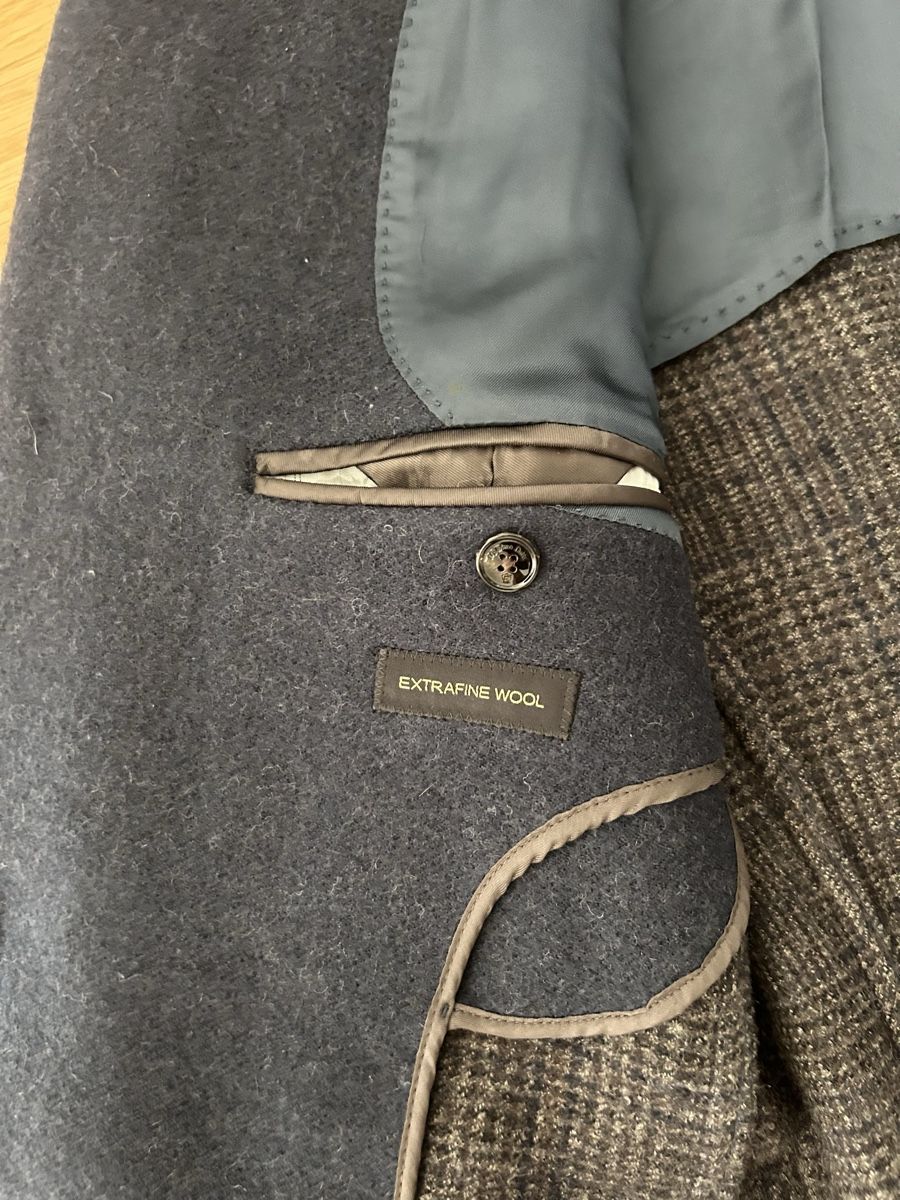 Massimo Dutti Manteaux: Massimo Dutti Coat Navy Blue Wool Blend Limited Edition  – D'occasion à Morges par ala_j6mq 4