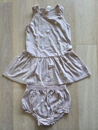Kleid mit Hose H&M Pünktli Grösse 98, neuwertig