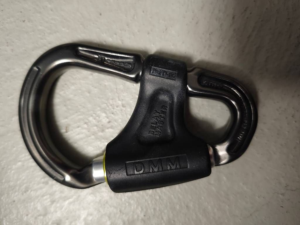Kletterausrüstungen: DMM Belay Master 2. Carabiner. – Gebraucht aus Dübendorf von Olenaaa 1