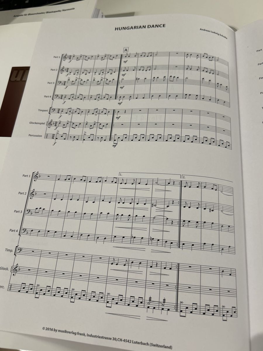 Banconote: Noten Flex4 Ensemble: Hungarian Dance – Nuovo (secondo la descrizione) da Galgenen venduto da Red27 1