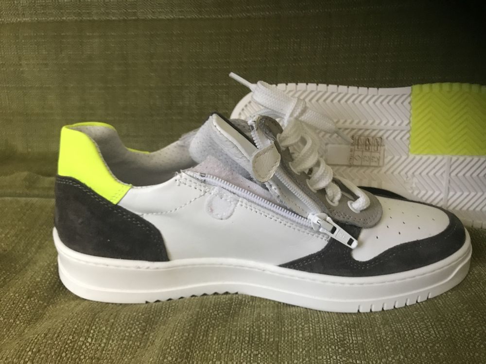 Chaussures hommes: Coole Neue Leder Sneakers, unisex ,Gr 37 – Neuf (Voir description) à Zürich par Leders 3