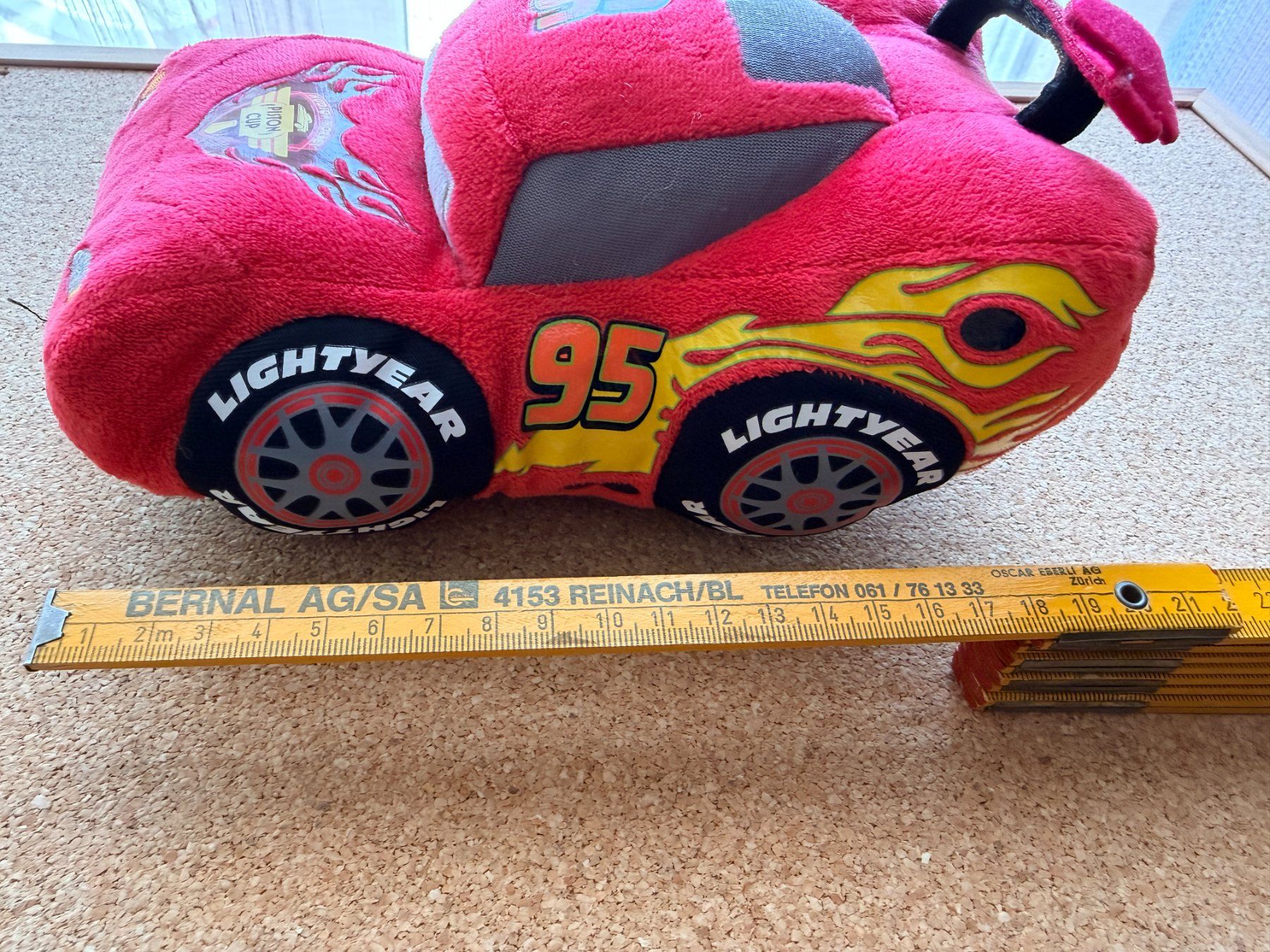 Disney Giocattoli: Cars Lightning McQueen Plüsch – Usato da Binningen venduto da samorga21 1