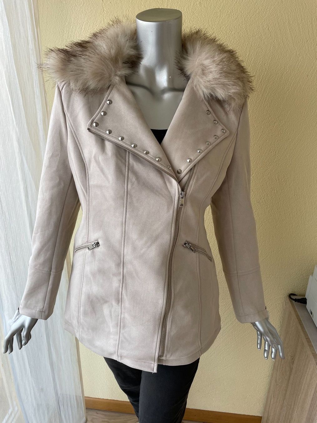 Giacche: Jacke Gr. M – Nuovo e nell'imballaggio originale da Kaltbrunn venduto da pooc1975