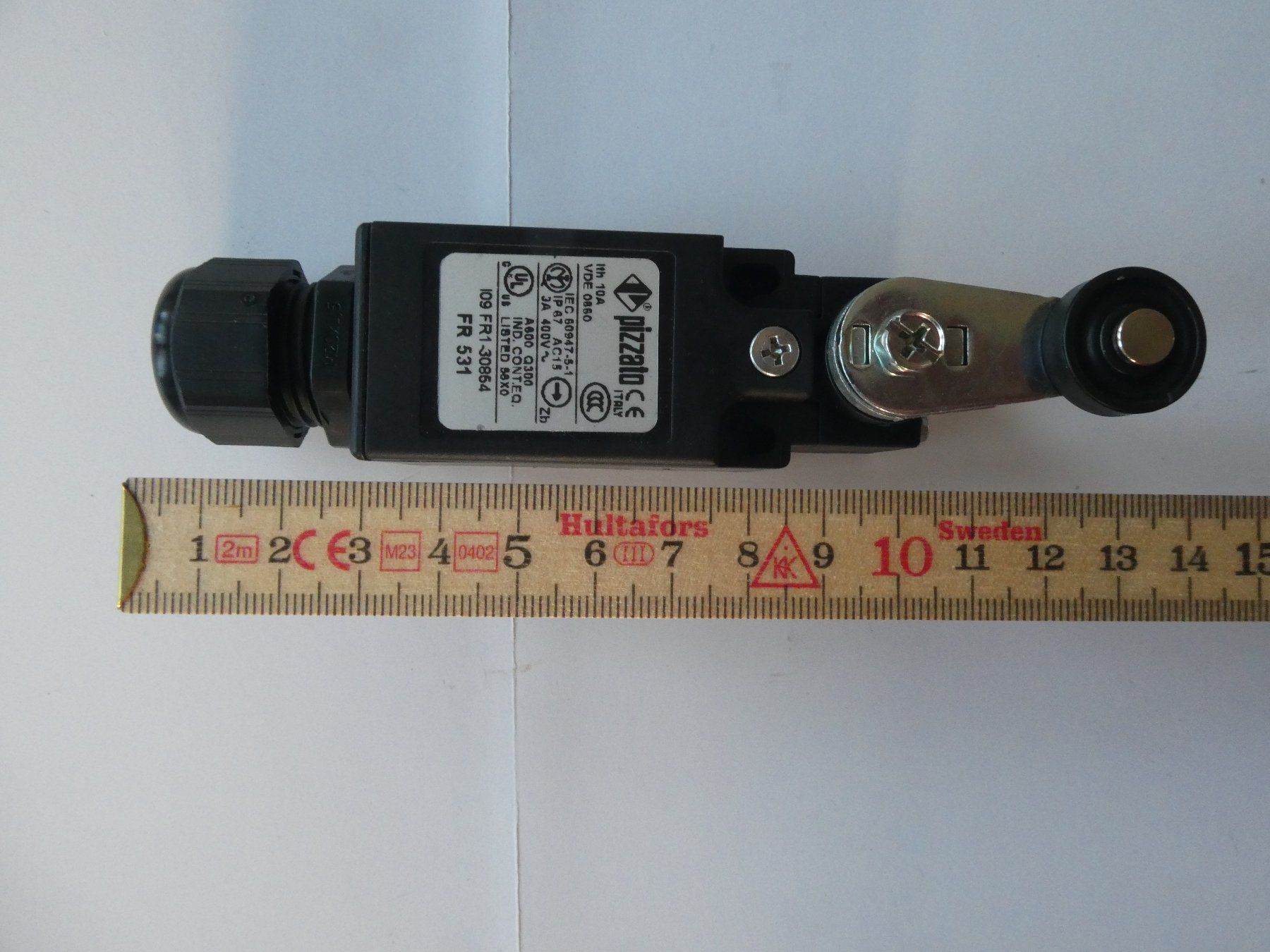 Elektronikbauteile: Rollenschalter von Pizzato – Neu (gemäss Beschreibung) aus Fulenbach von Hach0 5