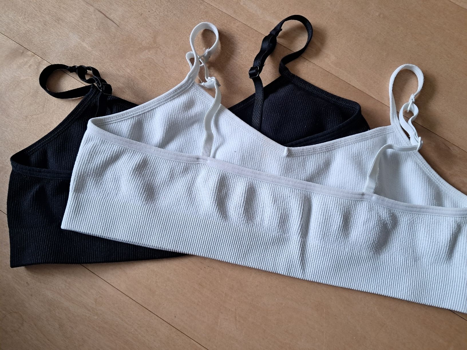 C&A Biancheria intima: 2x Top/Bustier Gr. 146/152 C&A – Usato da Winterthur venduto da fabelwin 1