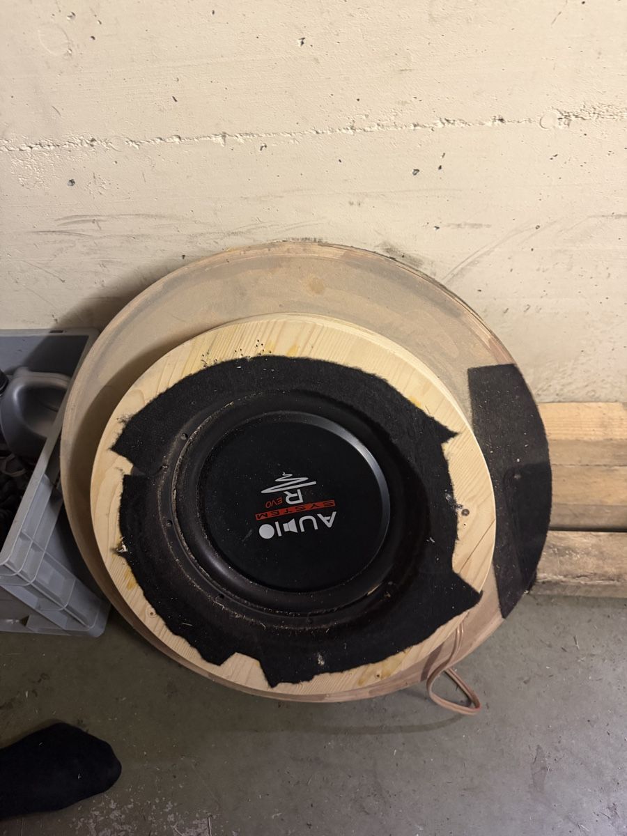 Lautsprecher: Audio System R Subwoofer mit Gehaeuse  – Gebraucht aus Innerberg von Brabus81