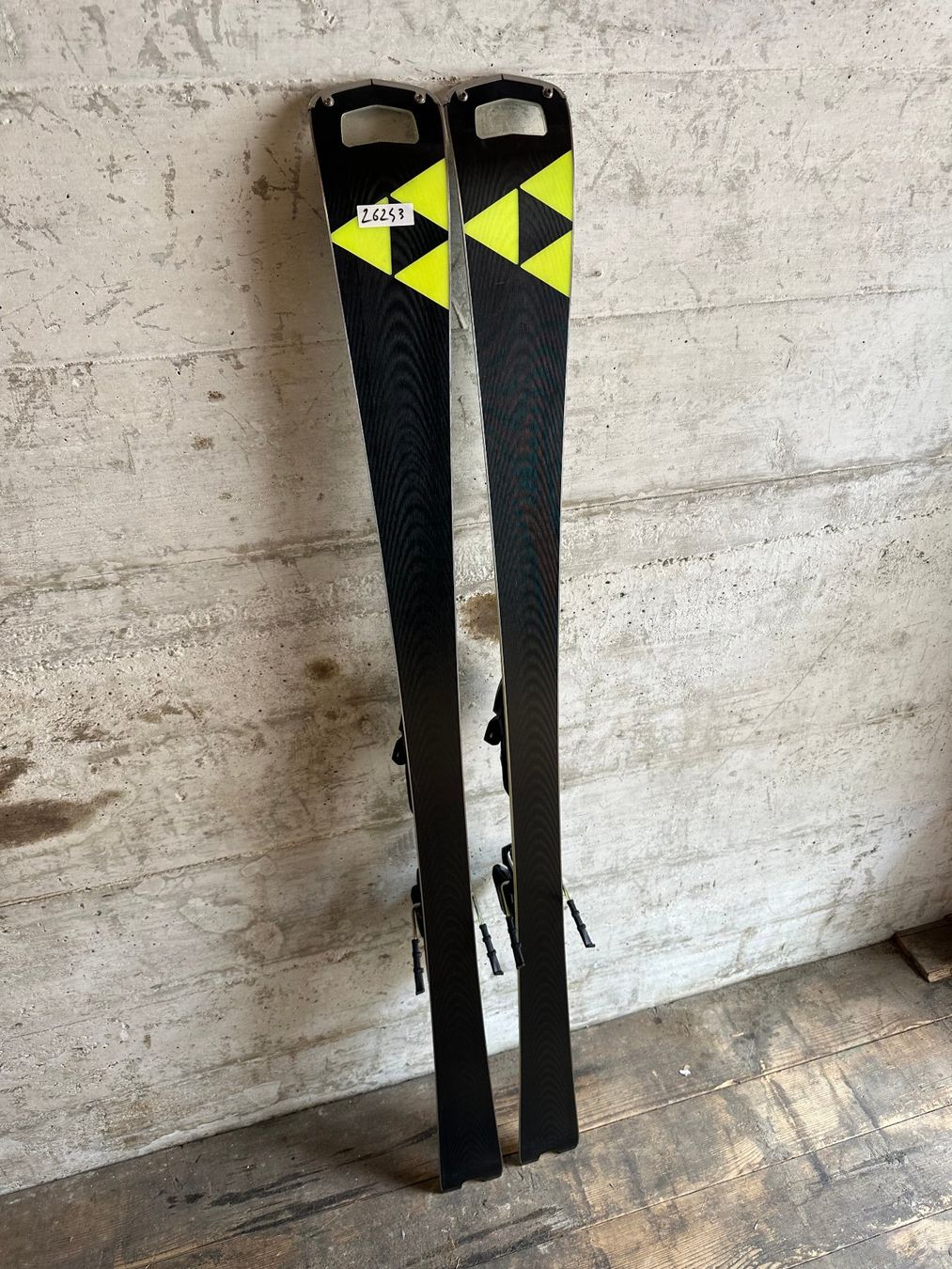 Fischer Skis: Fischer RC4 SC Ski 150CM 2024 – Gebraucht aus Emmenbrücke von karkarkar 5